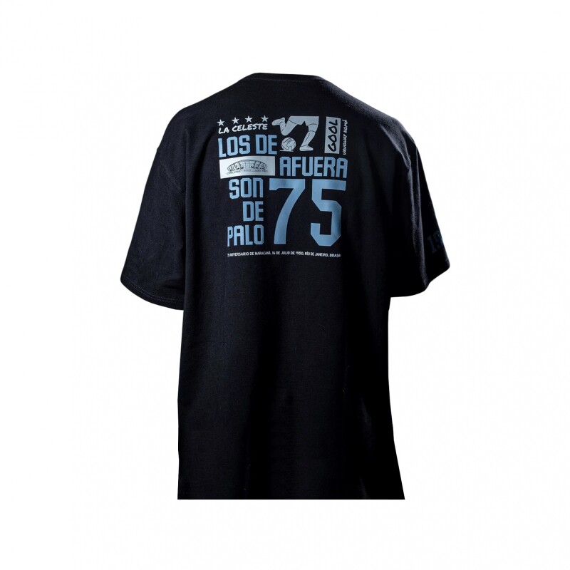 CAMISETA OVERSIZE LOS DE AFUERA SON DE PALO 000