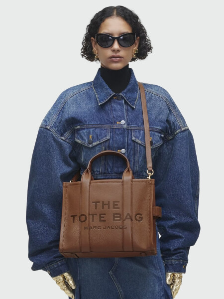 MARC JACOBS - THE LEATHER MEDIUM TOTE BAG 212