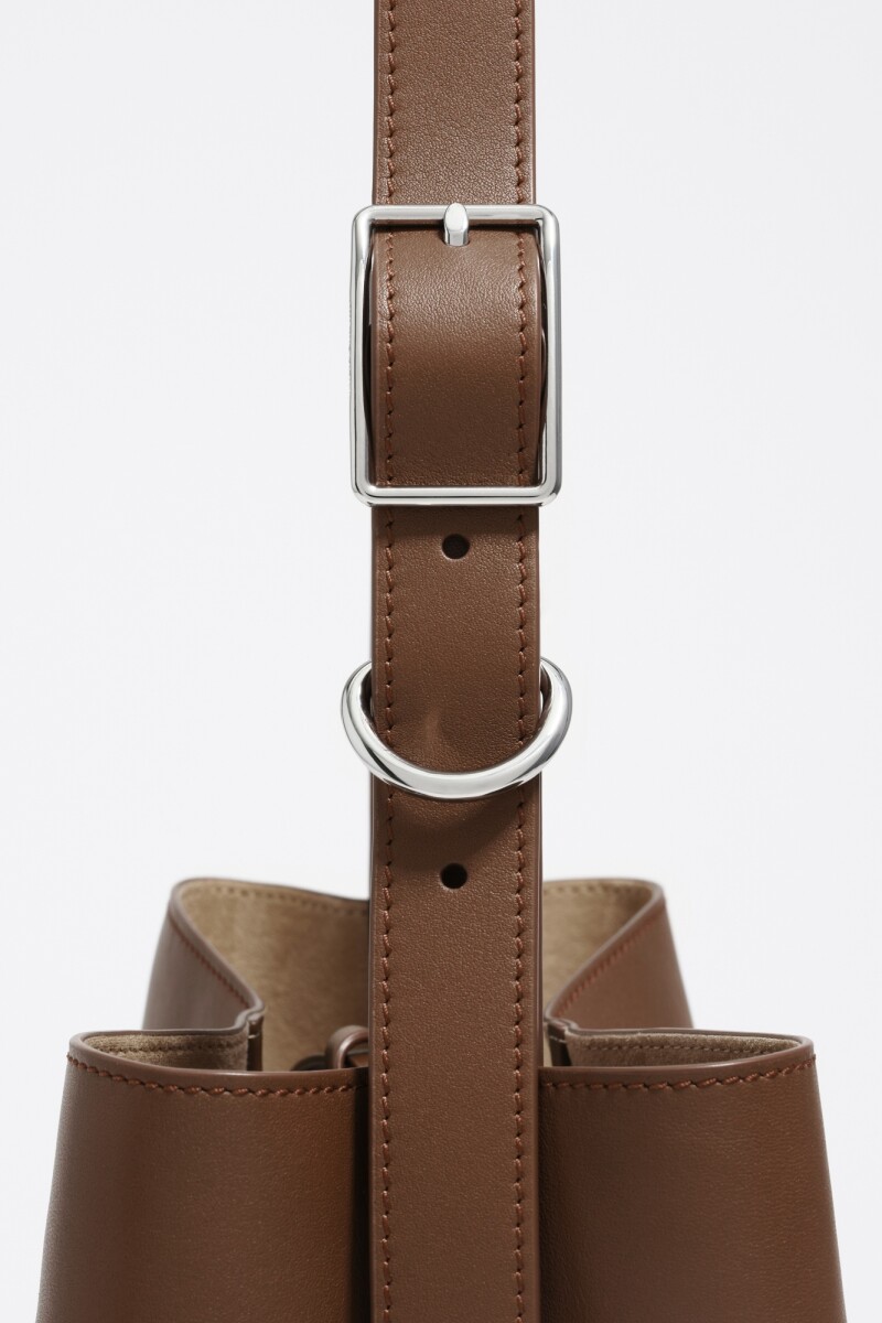 BOLSO CARLINO MEDIANO Marron