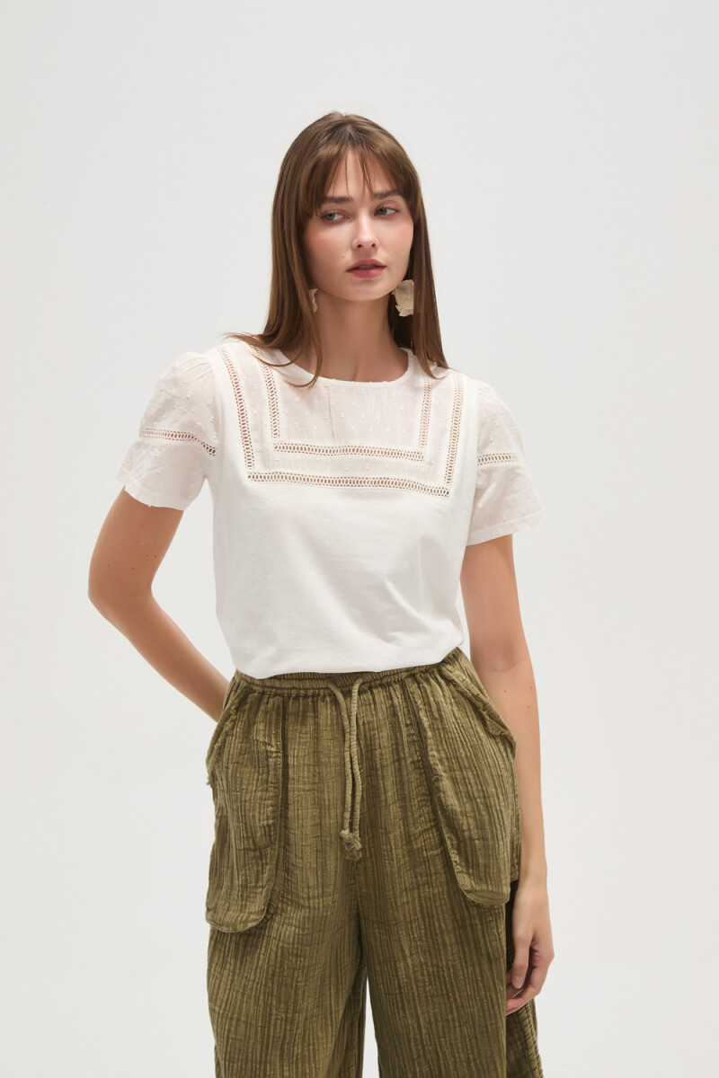 Remera Arboletes - Marfil / Off White 