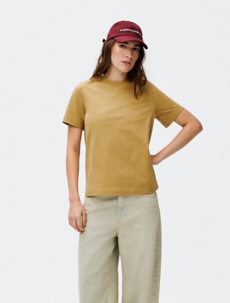 CAMISETA BÁSICA MANGA CORTA MARRÓN