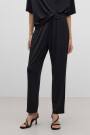 PANTALÓN JOGGER Negro