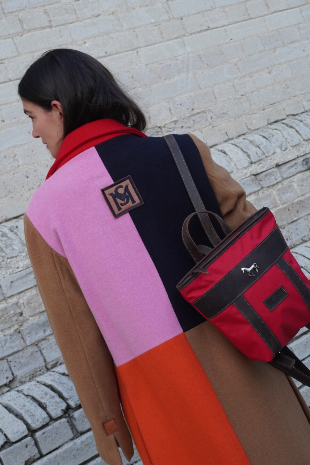 Mini Mustang Backpack Chocolate / Rojo