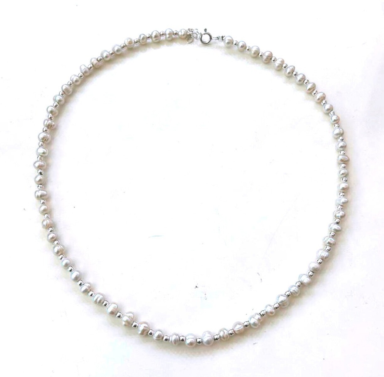 Collar perlas de río 