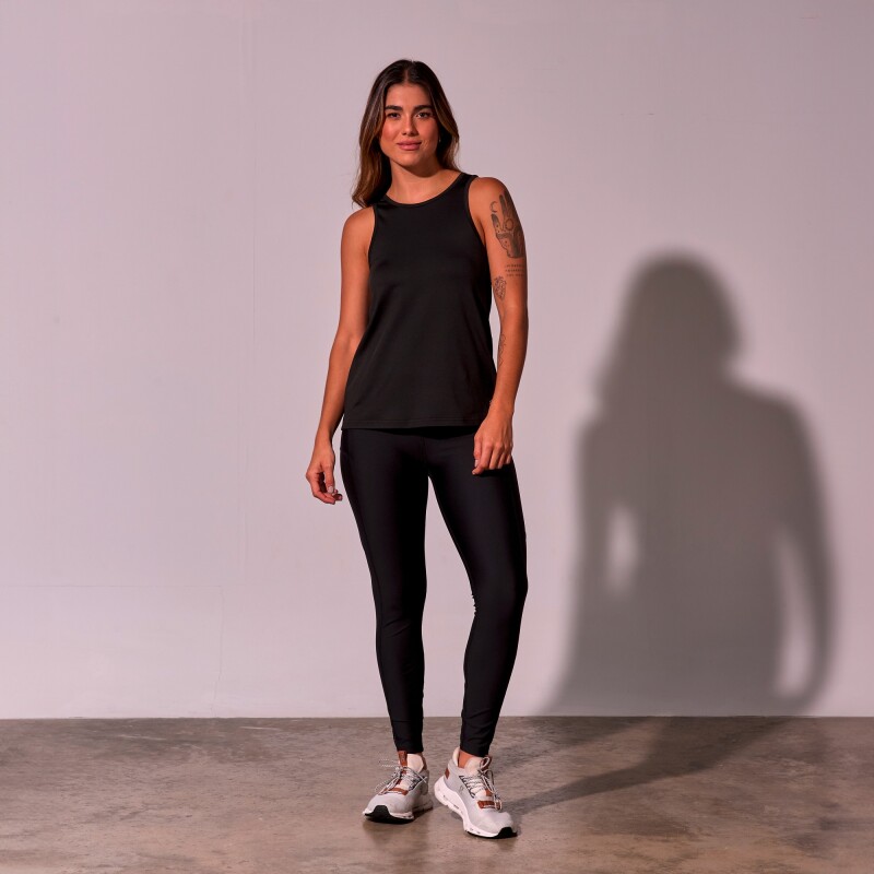 Remera Tank Top Gina de Mujer Negro