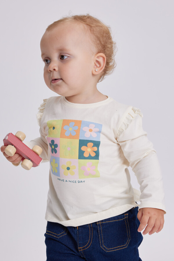 Remera manga larga Flores Crudo