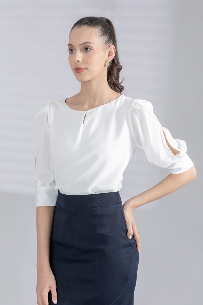 Blusa Mangas 3/4. Blusa Mangas 3/4.