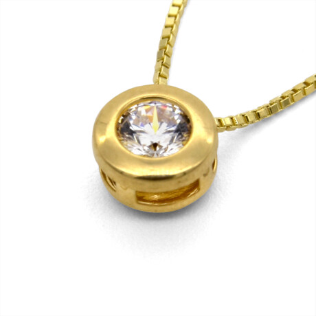 Conjunto de cadena de oro 9 ktes con punto de luz con circonia. Conjunto de cadena de oro 9 ktes con punto de luz con circonia.