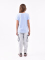 REMERA ESTAMPADA CELESTE