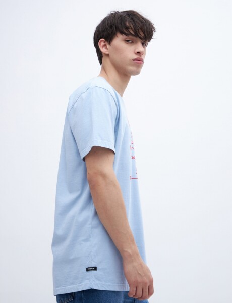 Remera Atlas Celeste