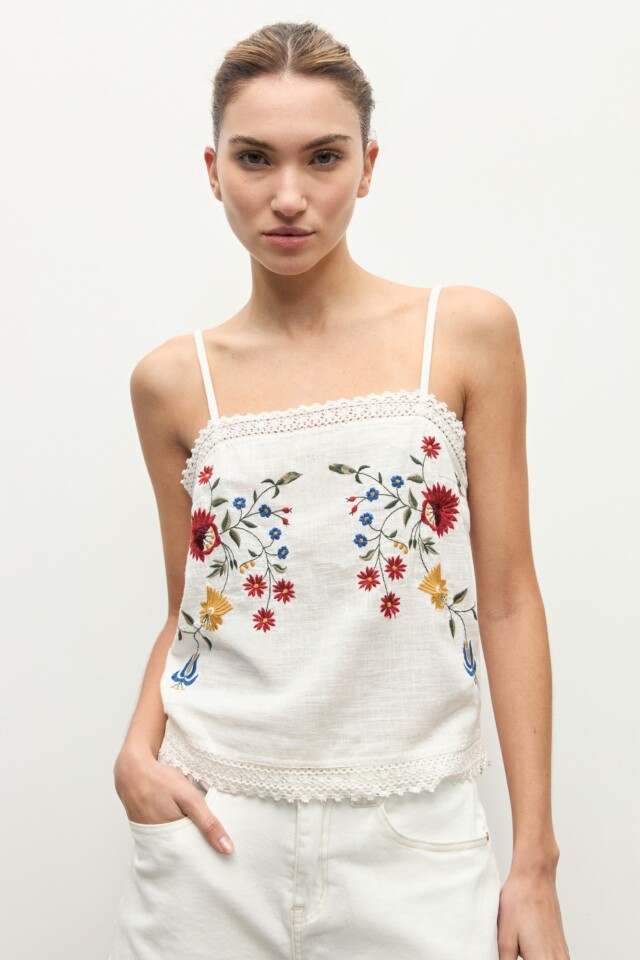 Top bordado floral multicolor blanco