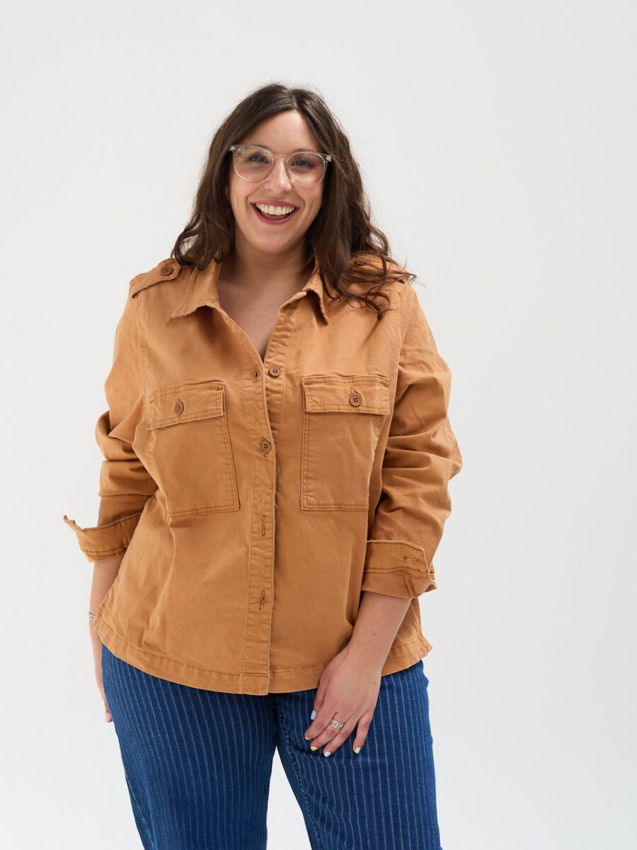 Sobre camisa Georgi Camel