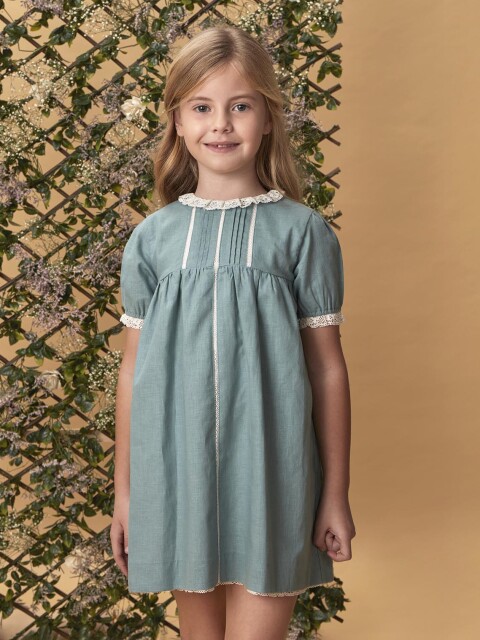 Vestidode Lino Con Tiras Bordadas Verde