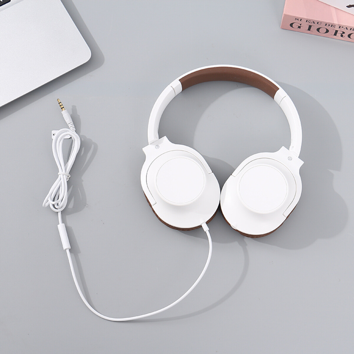 Headphone Extra Bass Ut5 - Blancos 