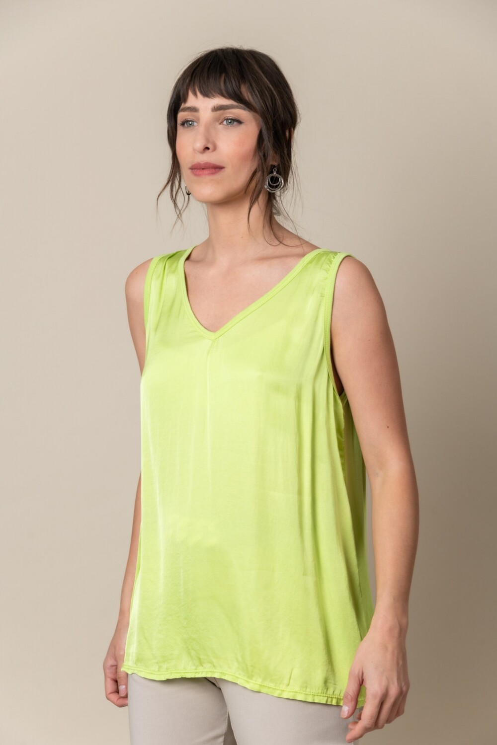 TOP AMIRA Verde Manzana