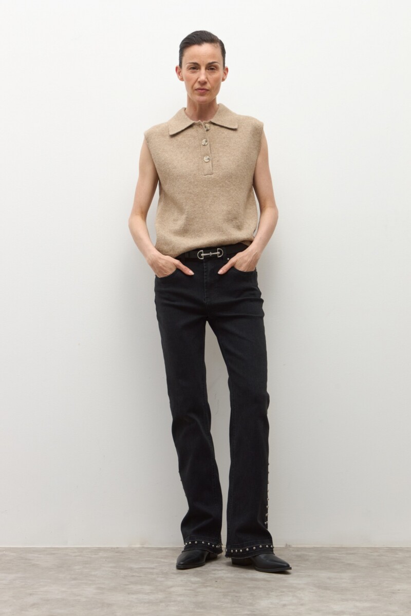 Chaleco tejido cuello polo tostado melange