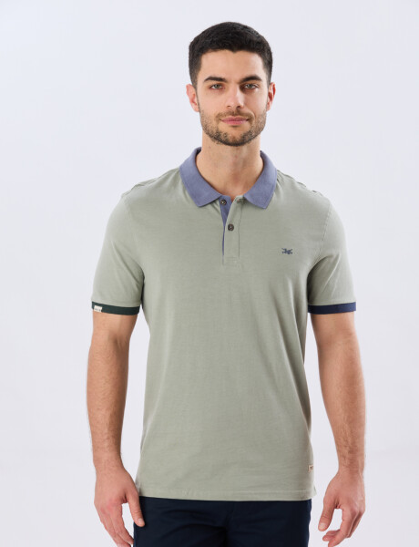 REMERA POLO LISA JERSEY Pistacho