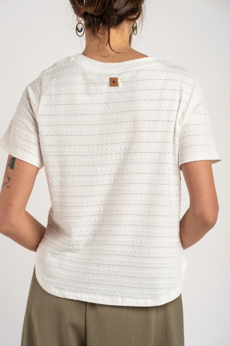 Remera M/corta Texturada Algodón Nacar