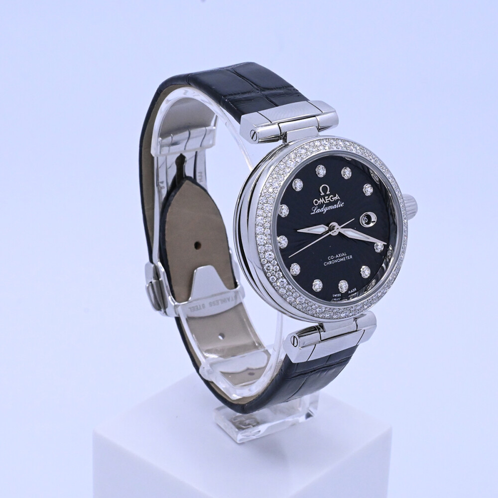 Omega De Ville Ladymatic 34 mm 425.38.34.20.51.001 acero y brillantes, movimiento co-axial 8520. Omega De Ville Ladymatic 34 mm 425.38.34.20.51.001 acero y brillantes, movimiento co-axial 8520.