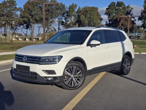Volkswagen Tiguan Highline 2.0 7Pax | Permuta / Financia Volkswagen Tiguan Highline 2.0 7Pax | Permuta / Financia
