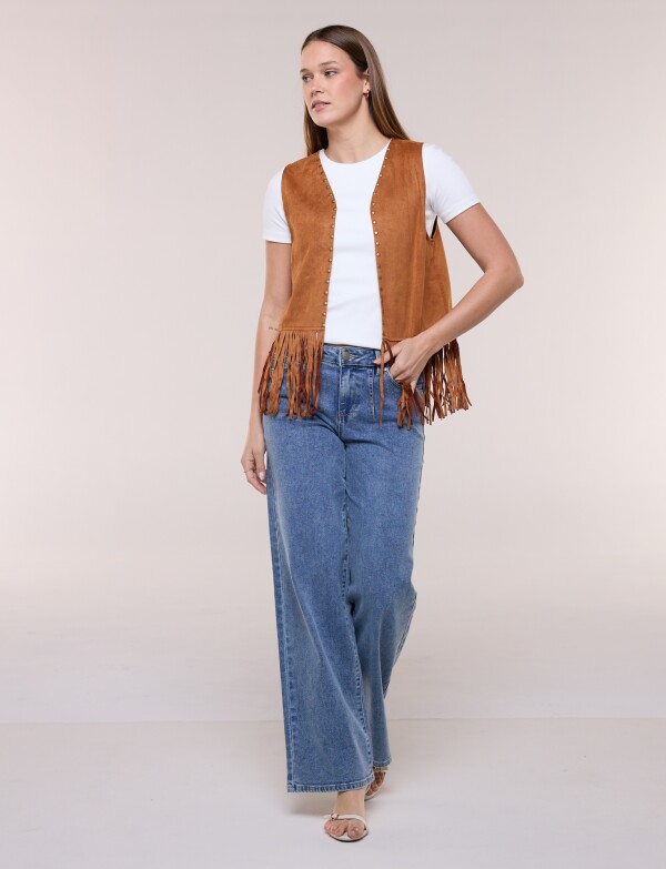 Chaleco Suede Con Tachas Y Flecos TOSTADO