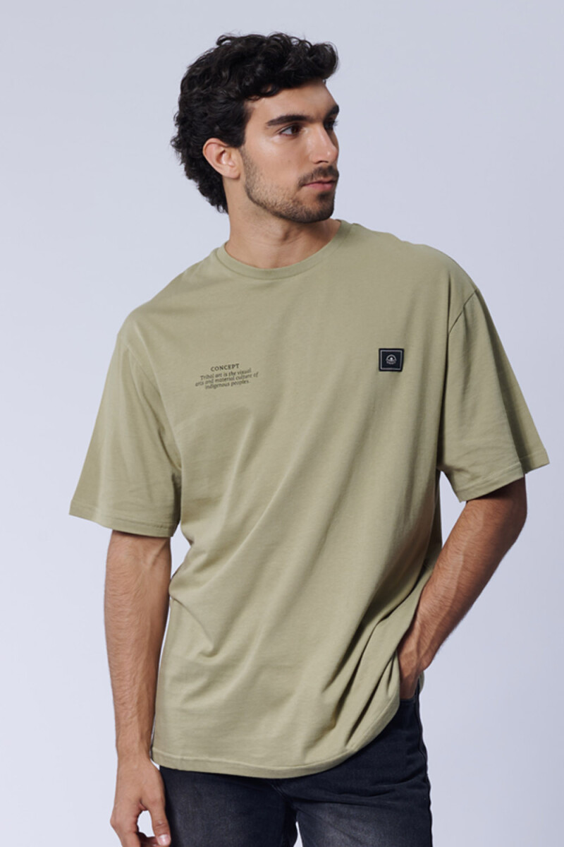 Remera oversize Parche Verde