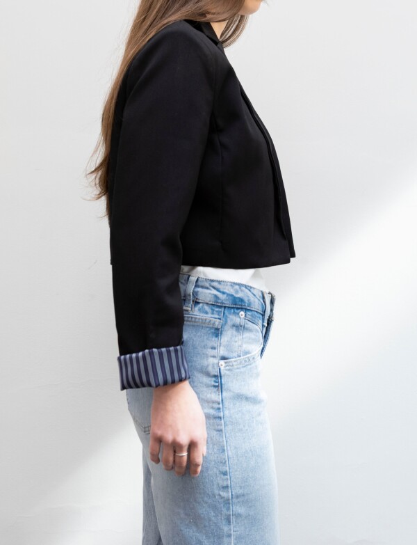 Blazer Crop NEGRO