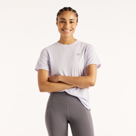 Remera New Balance de Dama - Athletics - WT41253SMV LILA