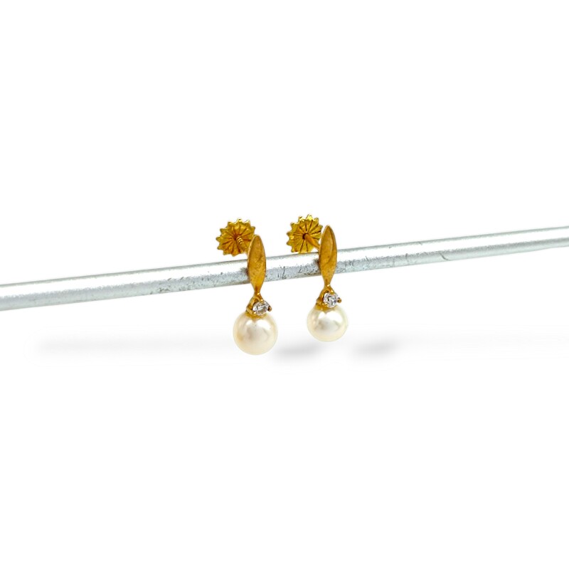 Caravanas Perlas- Oro bajo - Perla de río y zirconia- CA8229 conperla