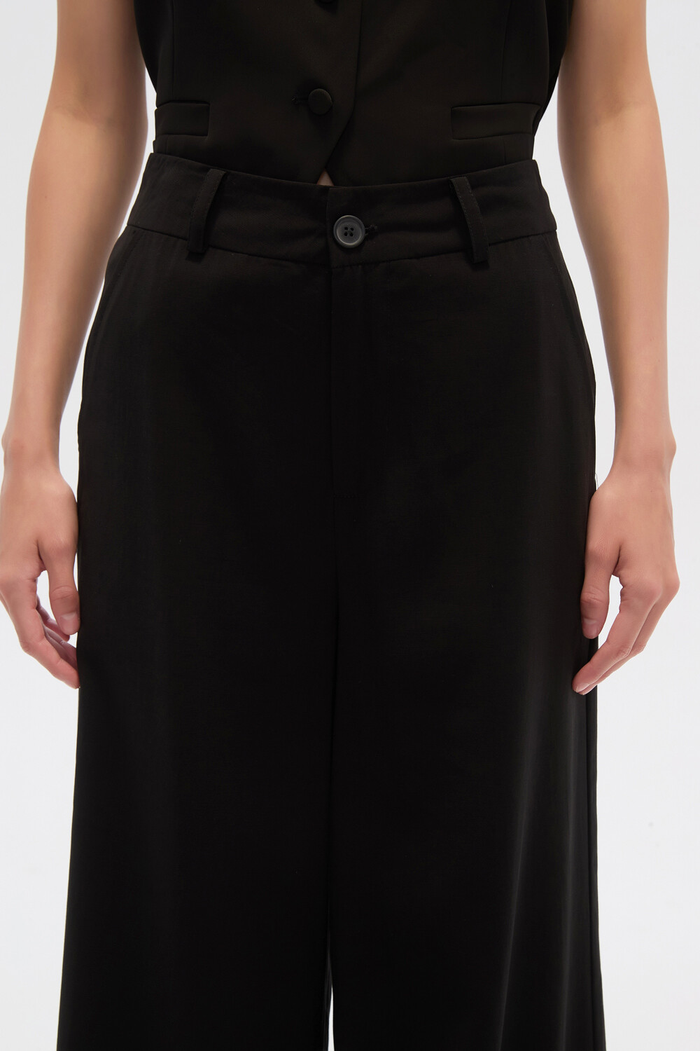 Pantalon Aritzia Negro