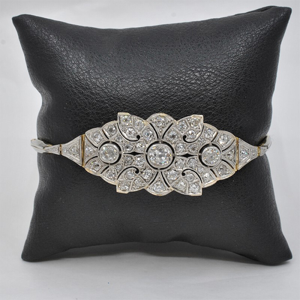 Pulsera Estilo Antiguo, En Oro 18K, Platino Y Brillantes Pulsera Estilo Antiguo, En Oro 18K, Platino Y Brillantes