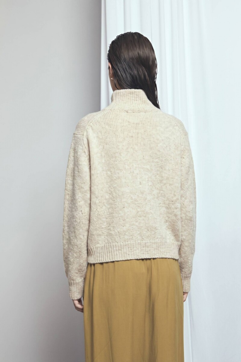 Cardigan abotonado crudo
