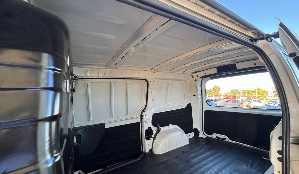 Hyundai H1 Staria Furgon 2.2 Diesel - 2023 Hyundai H1 Staria Furgon 2.2 Diesel - 2023