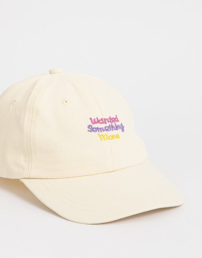 Caps Clasico Gorra Bordada Wildlife - Blanco Crudo
