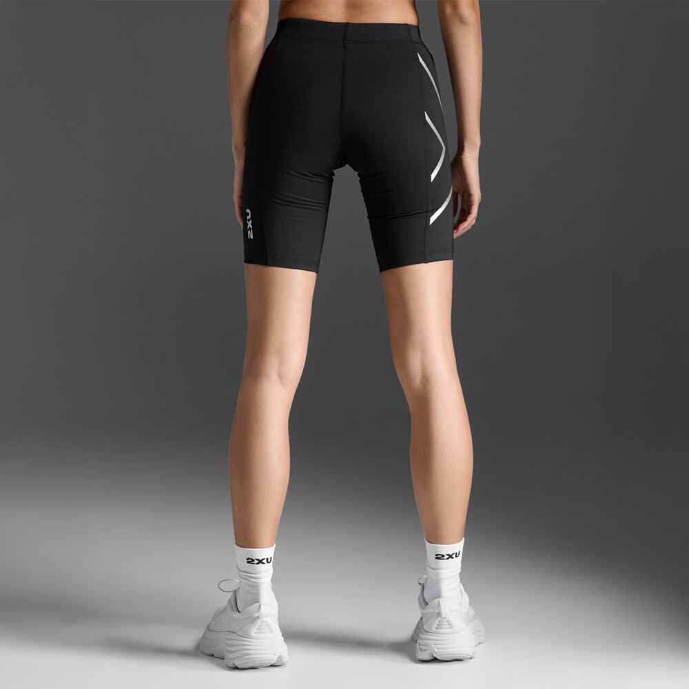 Short Training Core Compression Mujer Black/silver