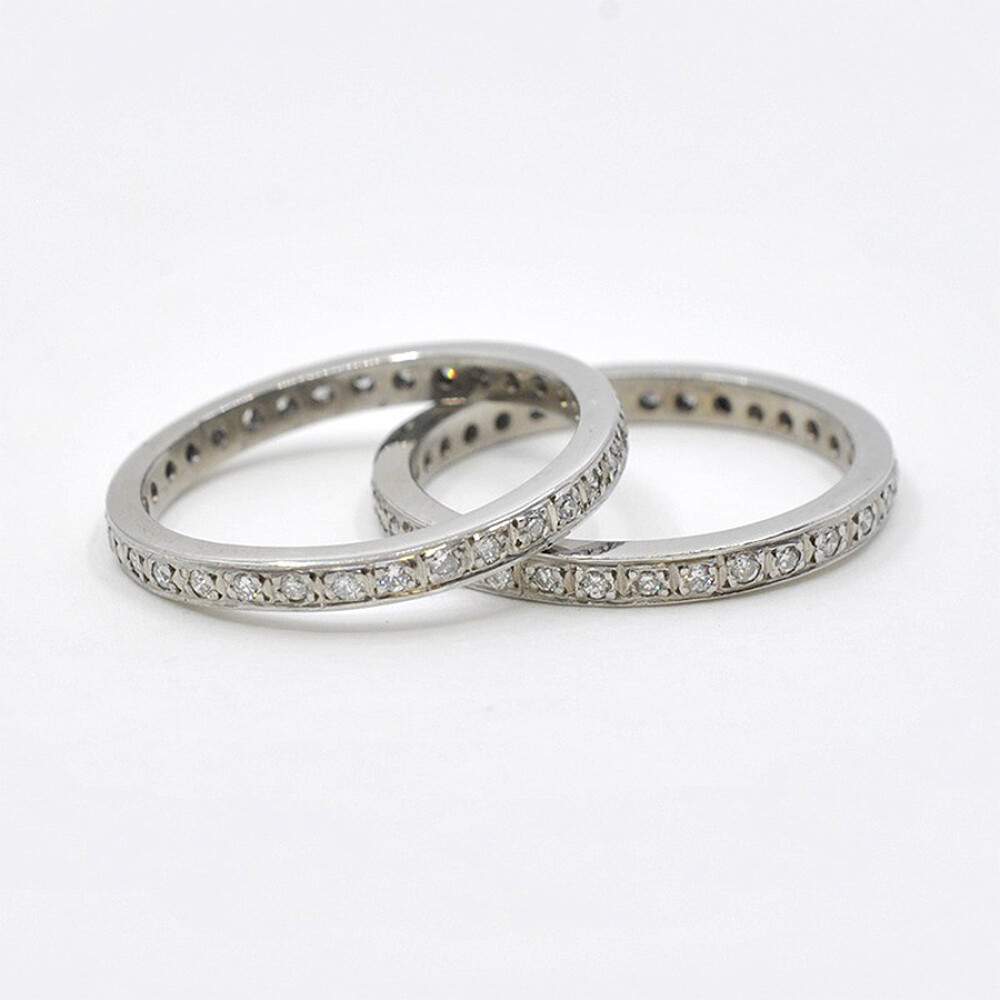 Anillo Sin Fin En Oro Blanco 18K Y Brillantes Anillo Sin Fin En Oro Blanco 18K Y Brillantes