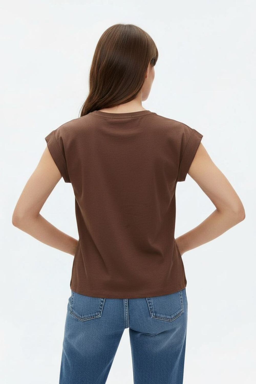 Remera Alismo Chocolate
