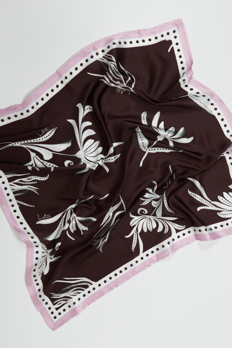 Pañuelo estampado floral chocolate