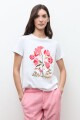 Remera estampa y bordado local blanco