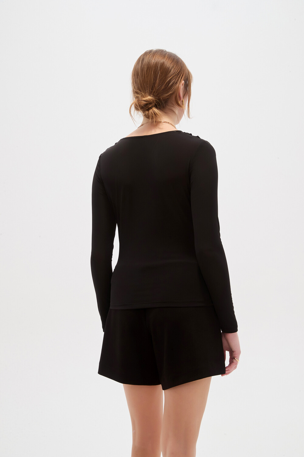 Remera Surer Negro