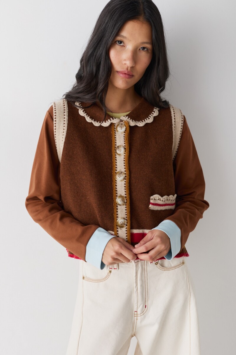 PRE VENTA CHALECO CUTIE Chocolate