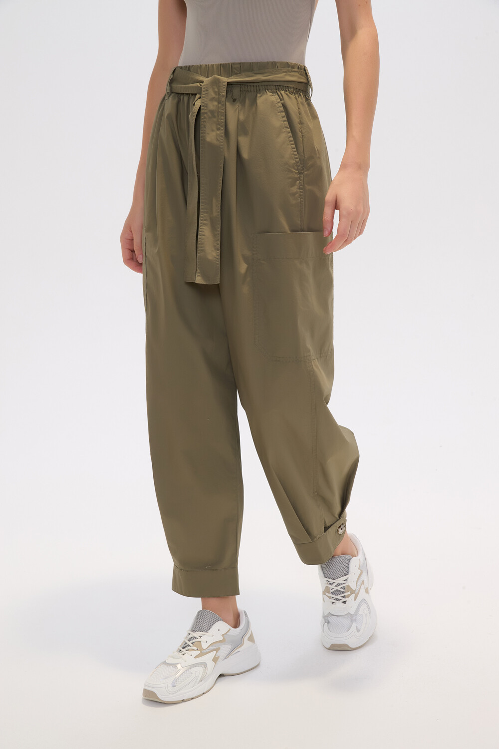 Pantalon Aelare Verde Oliva