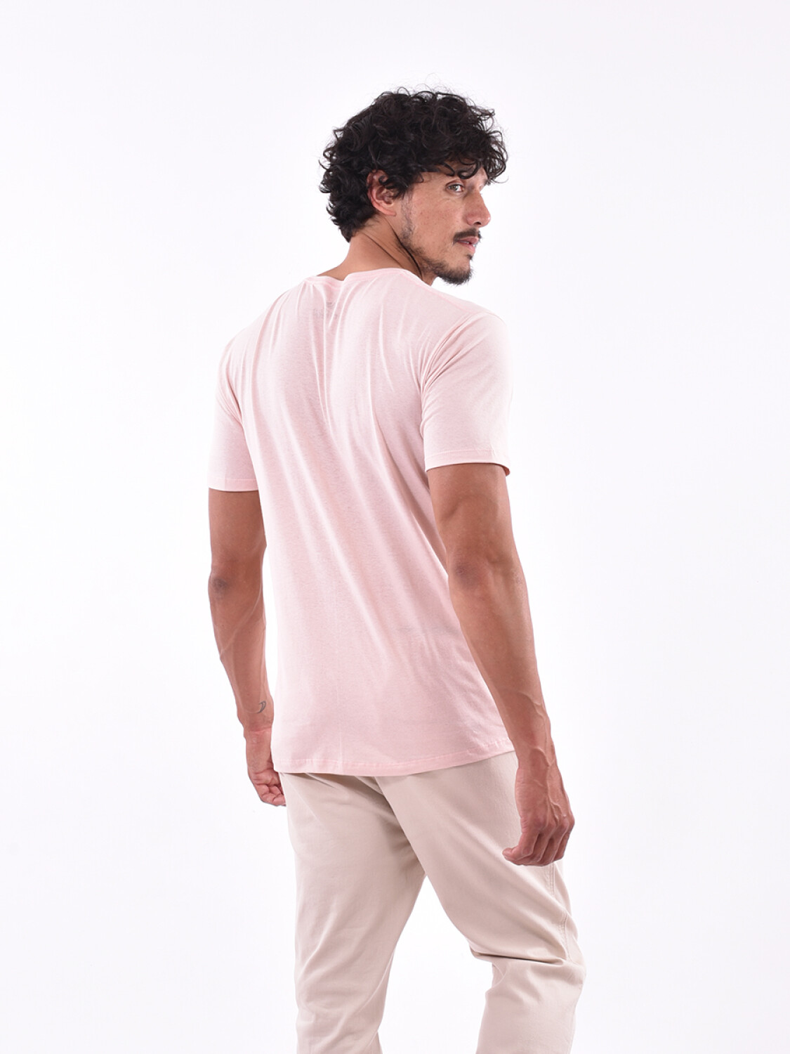 REMERA BASKET ROSA VIEJO Guapa