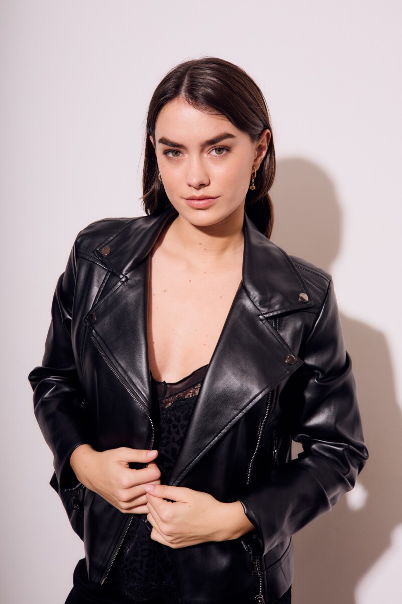 Campera Cuero Vegano Negro