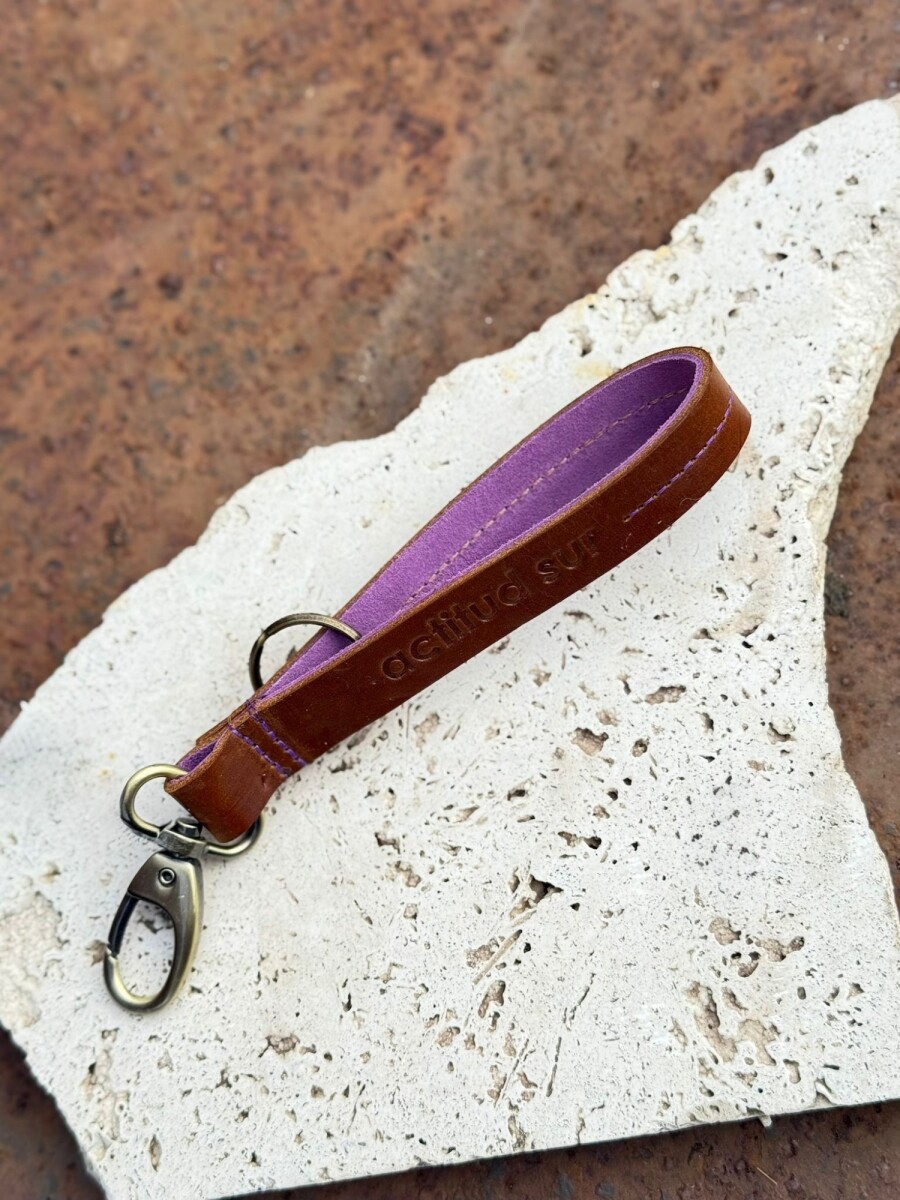 Colorful Key Chain - Camel / Lila 