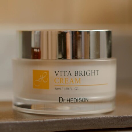 PREVENTA Crema Vita BRIGHT iluminadora, antioxidante e hidratante (50grs) PREVENTA Crema Vita BRIGHT iluminadora, antioxidante e hidratante (50grs)