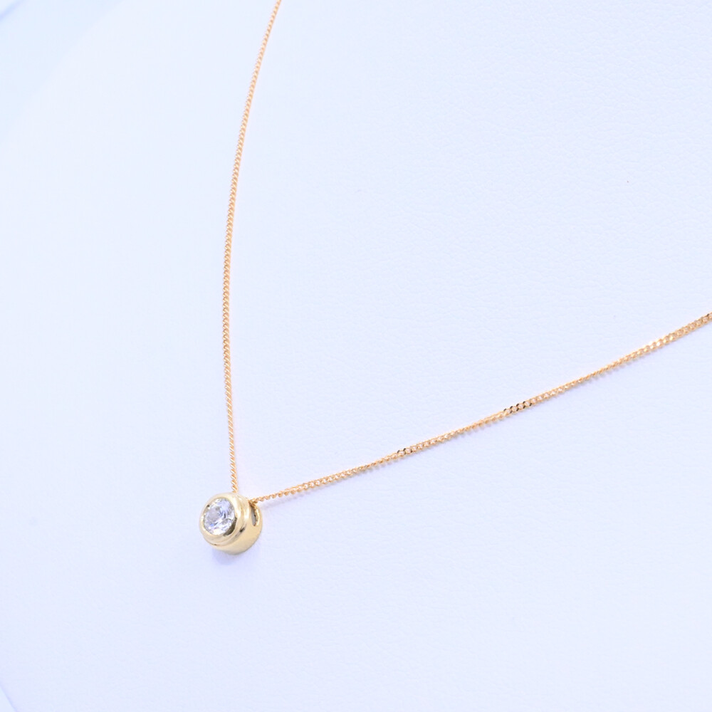 Dije oro 18k con zirconia Dije oro 18k con zirconia