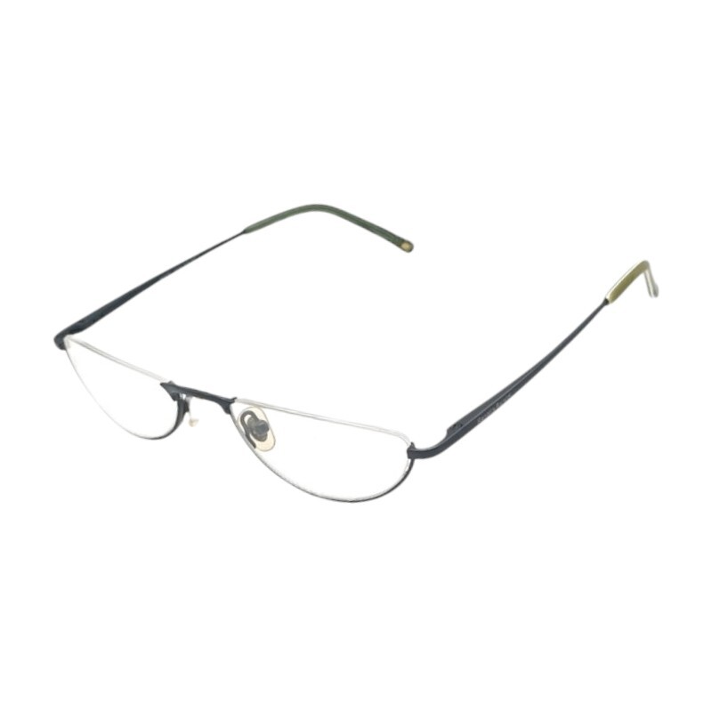 RC101620 negrouniforme