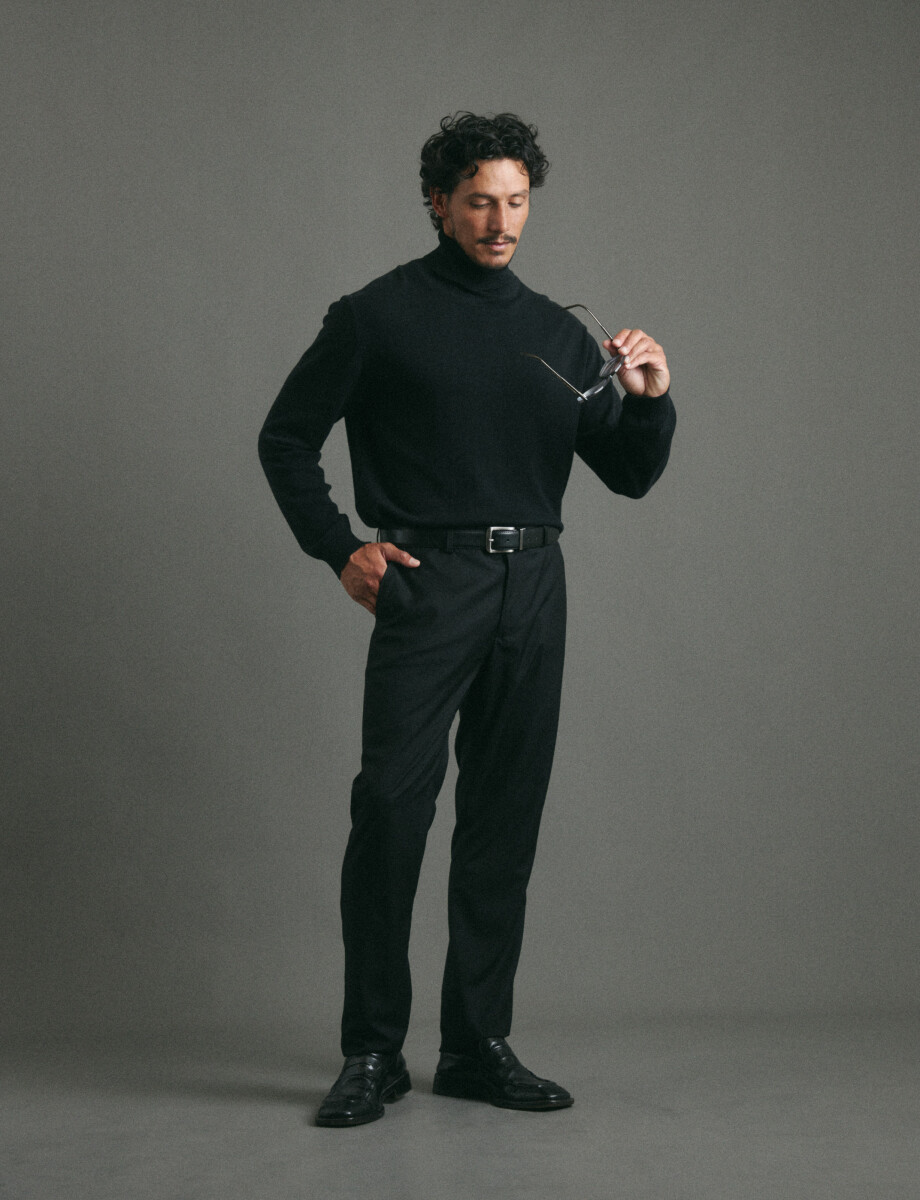 470575 POLERA HARRY Negro