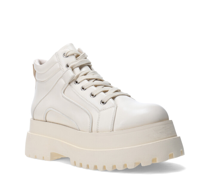 Bota de Mujer Miss Carol KLYPPER acordonada Beige